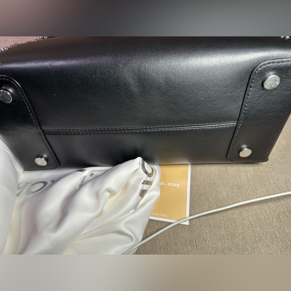 MICHAEL KORS TOTE BAG - Picture 8 of 10